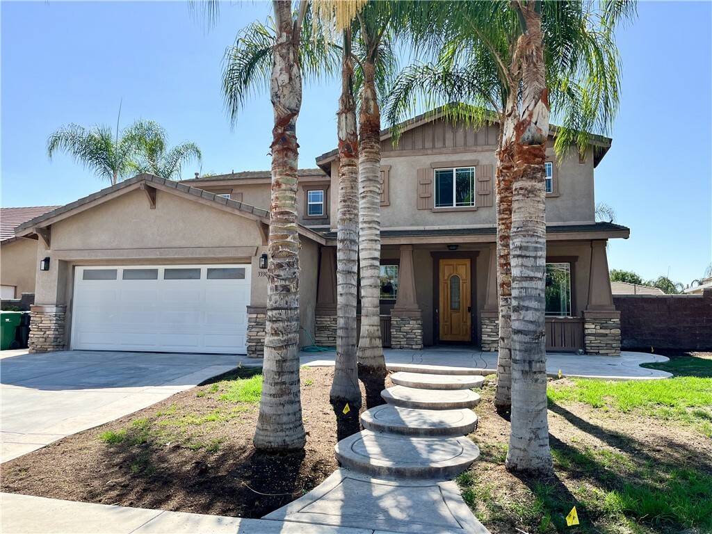 Property Photo: 33305 Breighton Wood Street CA 92584