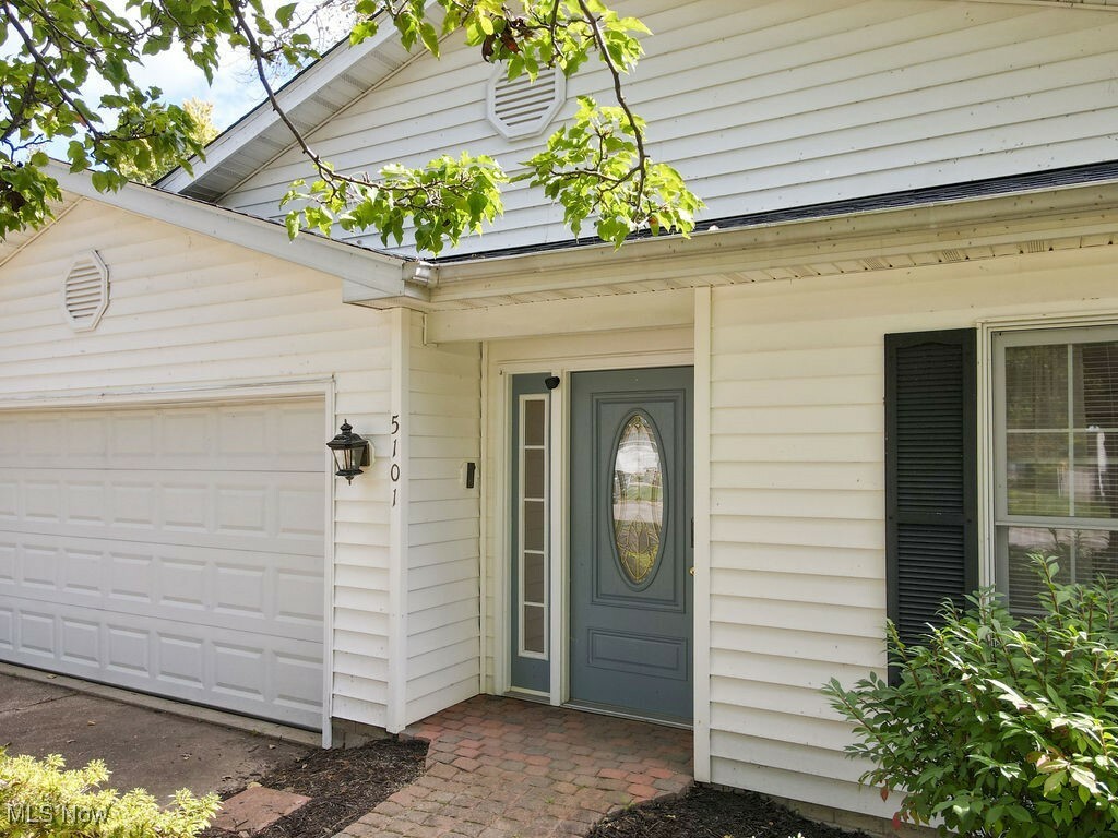 Property Photo:  5101 Forest Road  OH 44060 