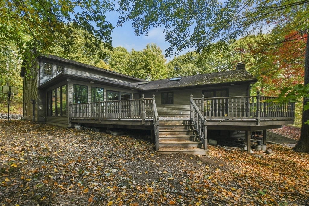 Property Photo: 22 Iroquois Lane MA 01095