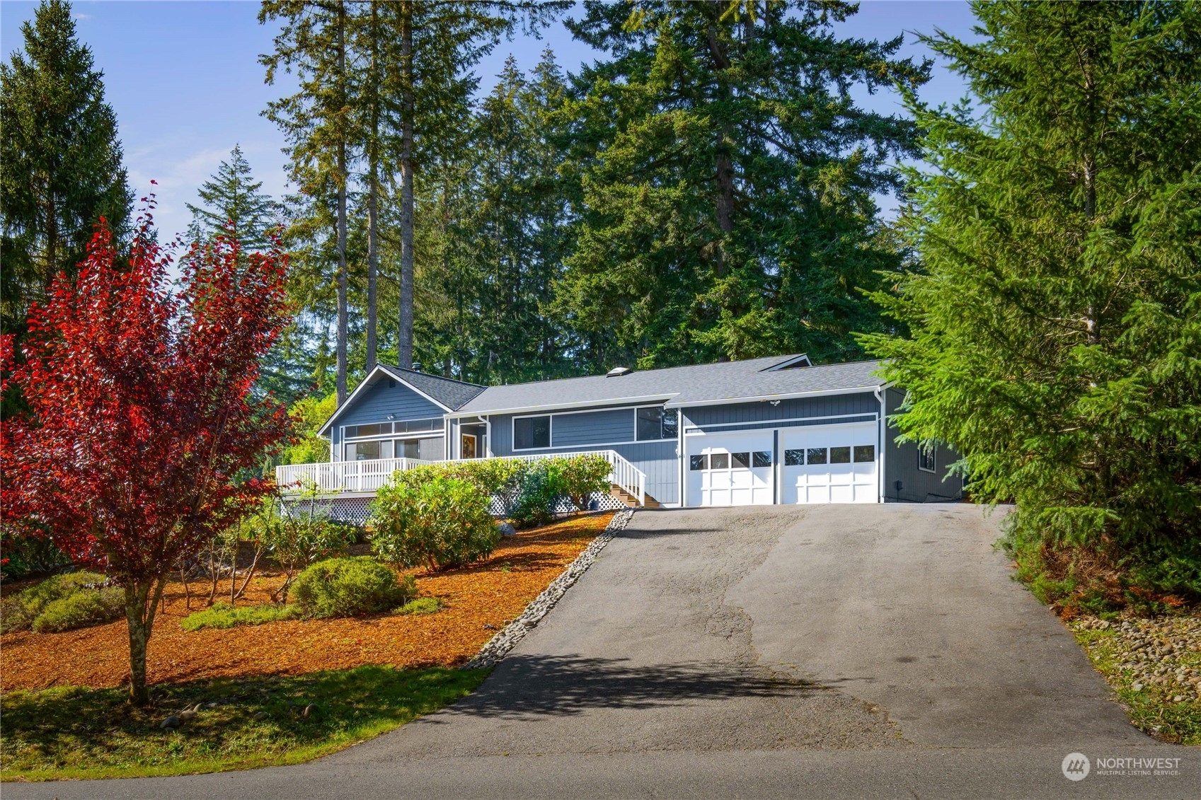 Property Photo:  41 E Country Club Drive  WA 98524 