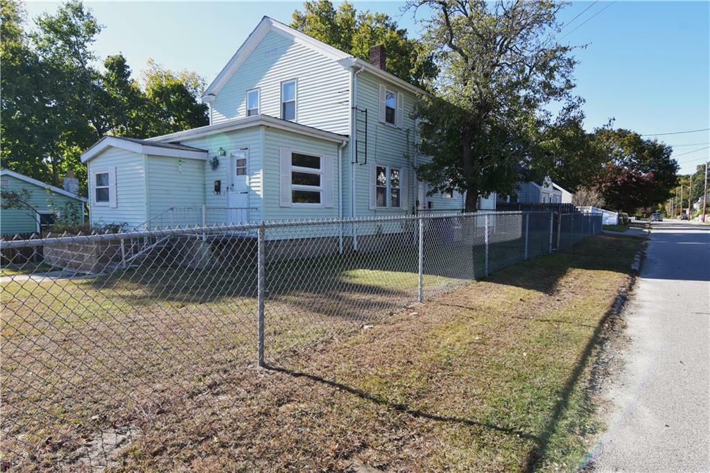 Property Photo:  864 Weeden Street  RI 02860 