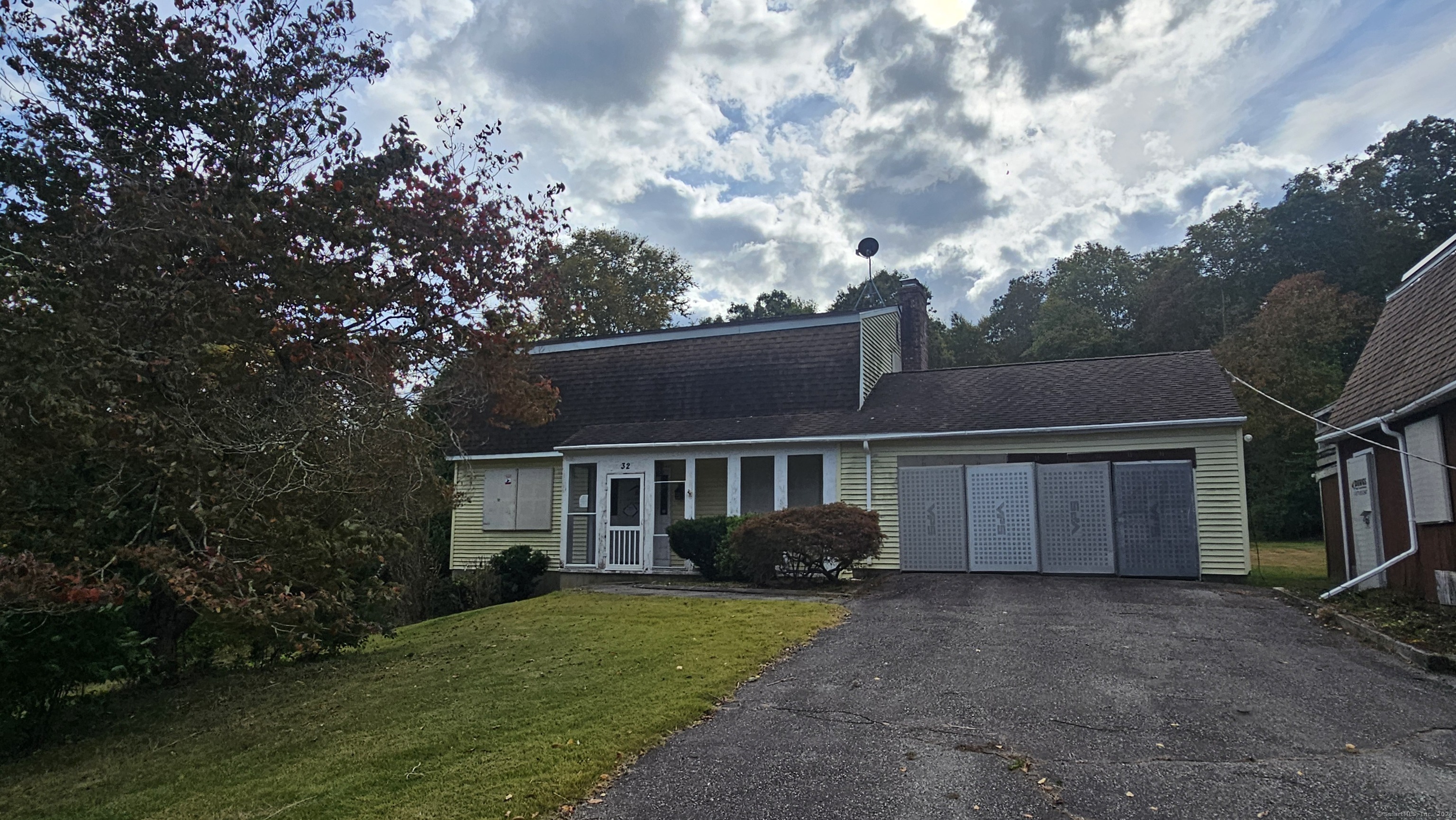 Property Photo:  32 Baldwin Brook Road  CT 06331 