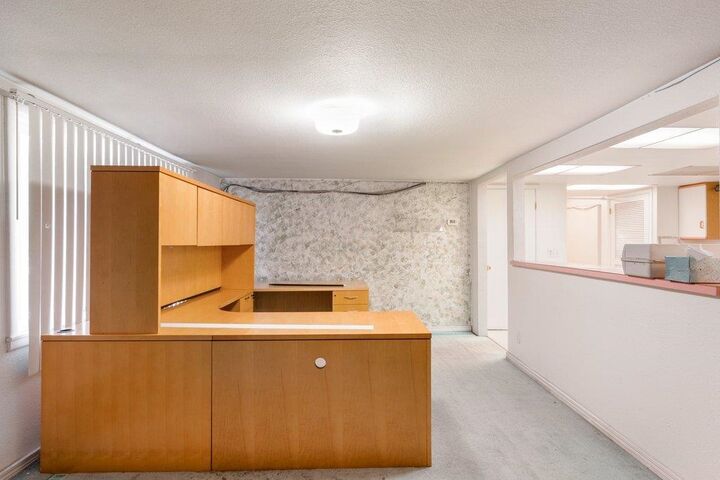 3 bed Spokane Valley home for sale 1725 N Park Rd, Spokane Valley, WA