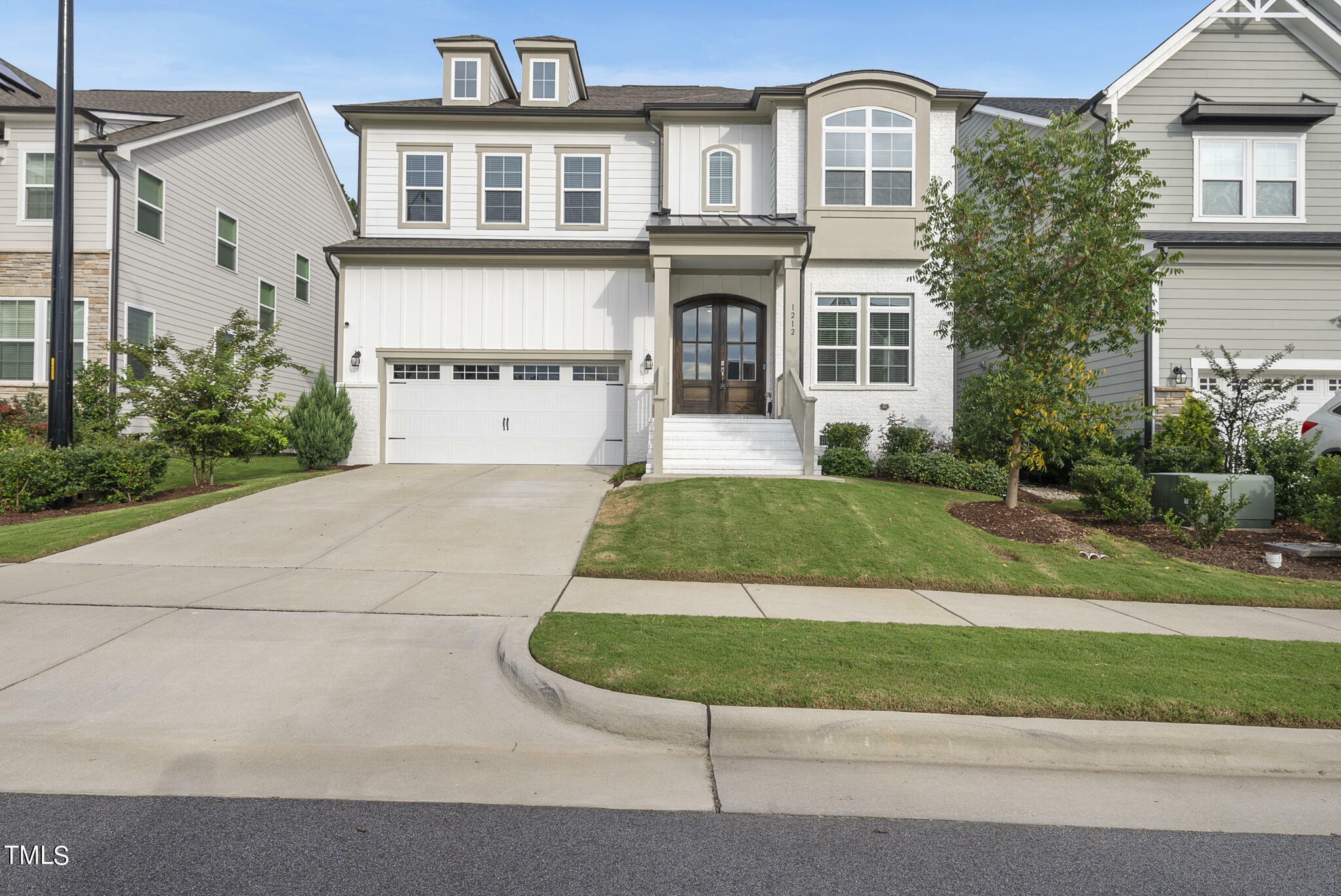 Property Photo: 1212 Bravura Drive NC 27519