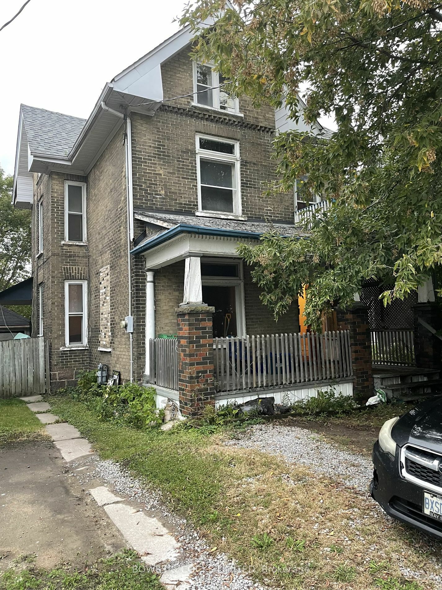 Property Photo:  175 Aylmer St  ON K9J 3K2 