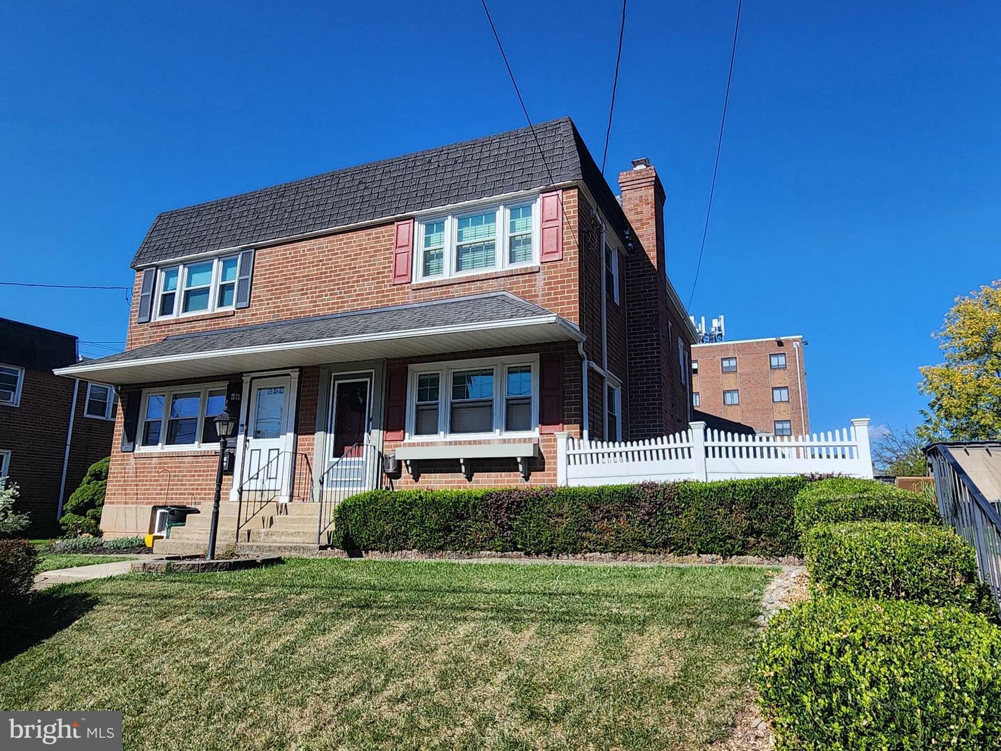 Property Photo:  409 Washington Street  PA 19468 