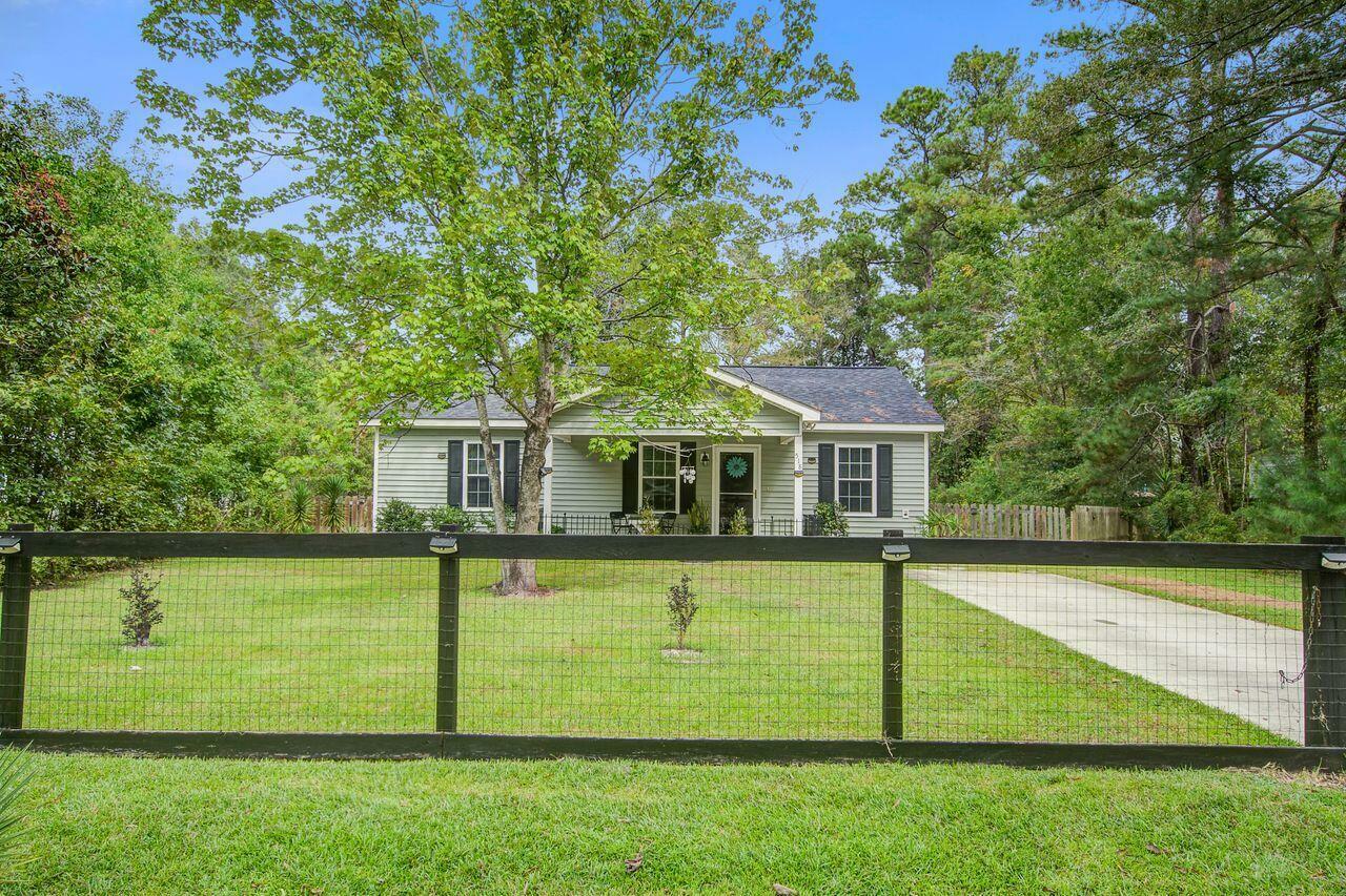 Property Photo:  518 Renau Boulevard  SC 29483 