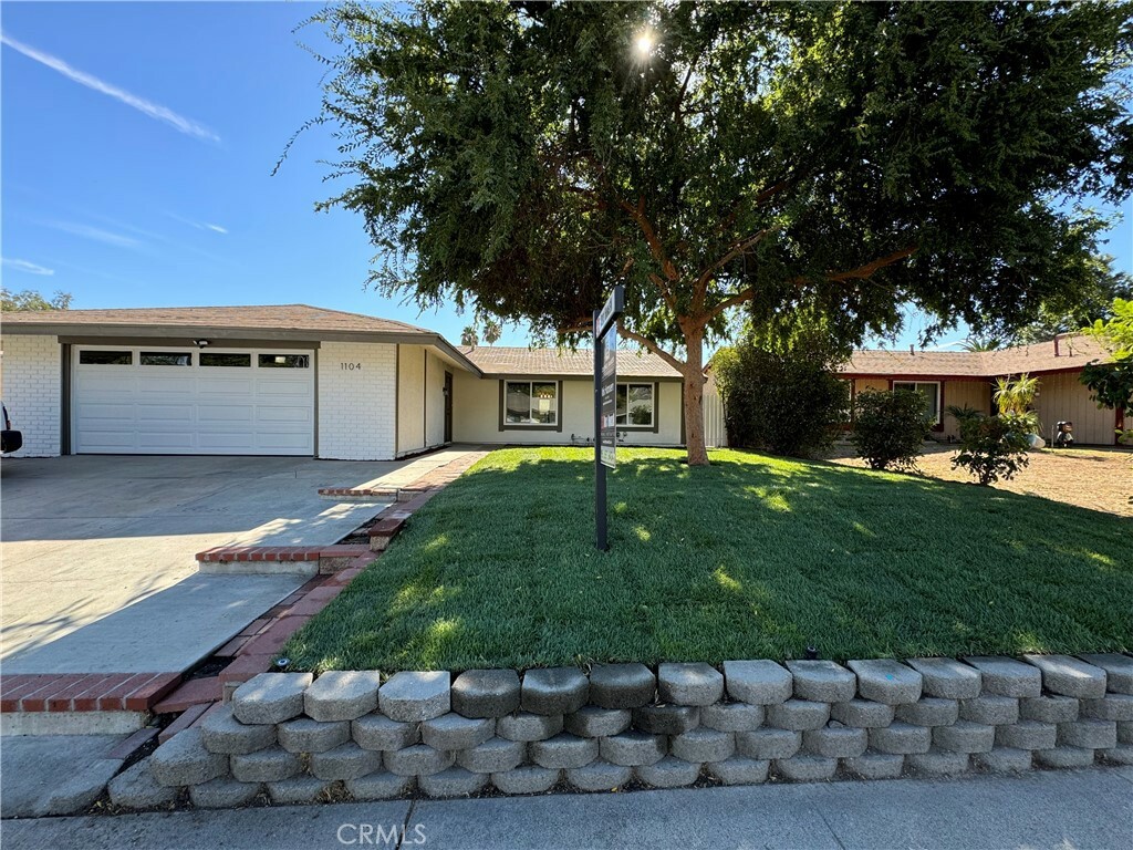 Property Photo:  1104 Roosevelt Avenue  CA 92530 