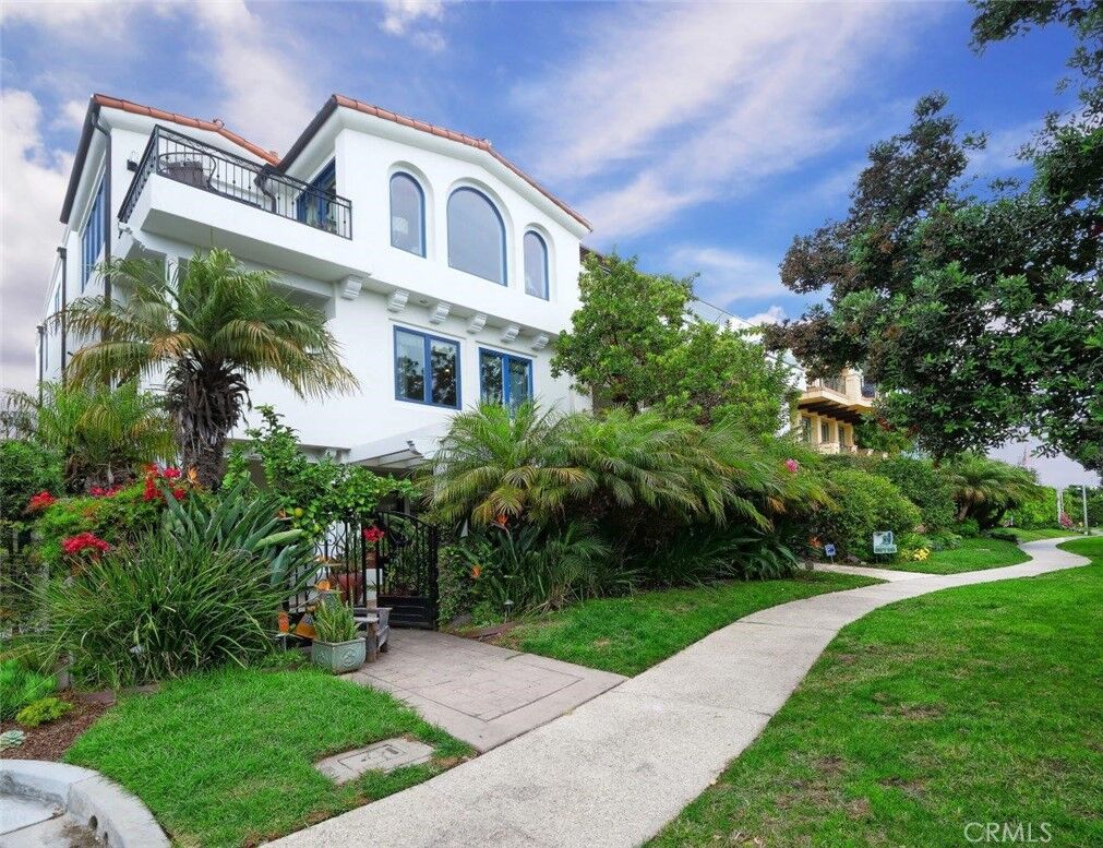 Property Photo: 445 26th Street CA 90266