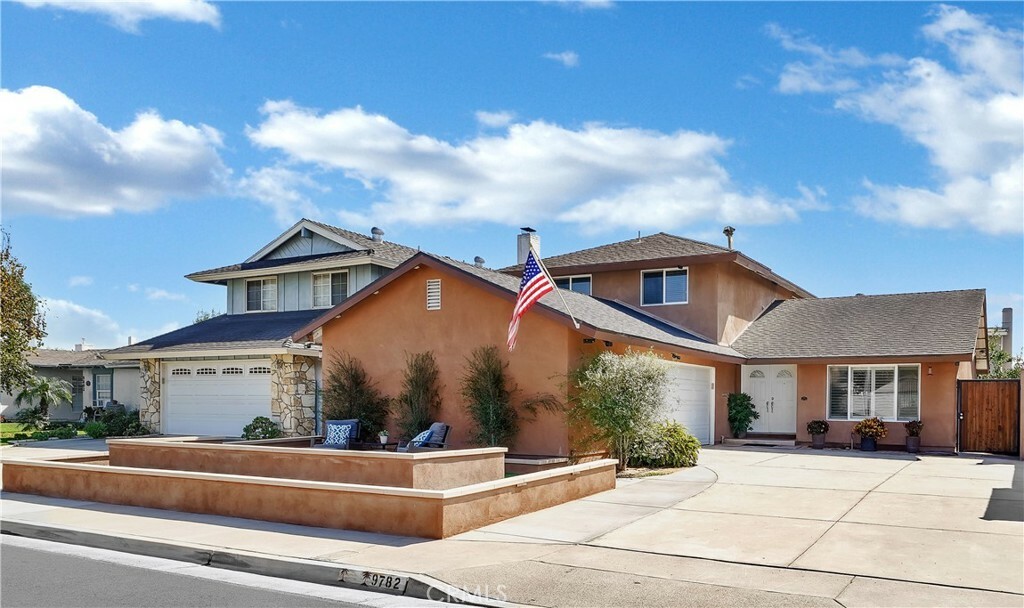 Property Photo:  9782 Silver Strand Drive  CA 92646 