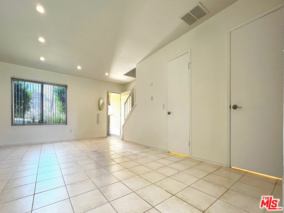 Property Photo:  73145 Alice Marble Lane  CA 92260 