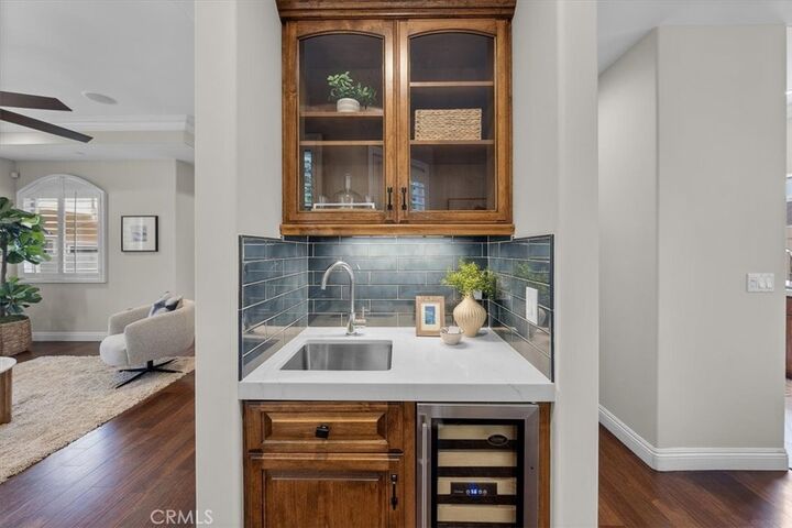 Property Photo: 1909 Warfield Avenue B CA 90278