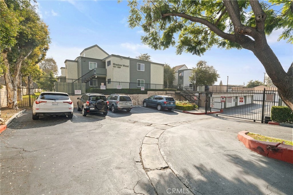 Property Photo:  611 N Bristol Street 7  CA 92703 