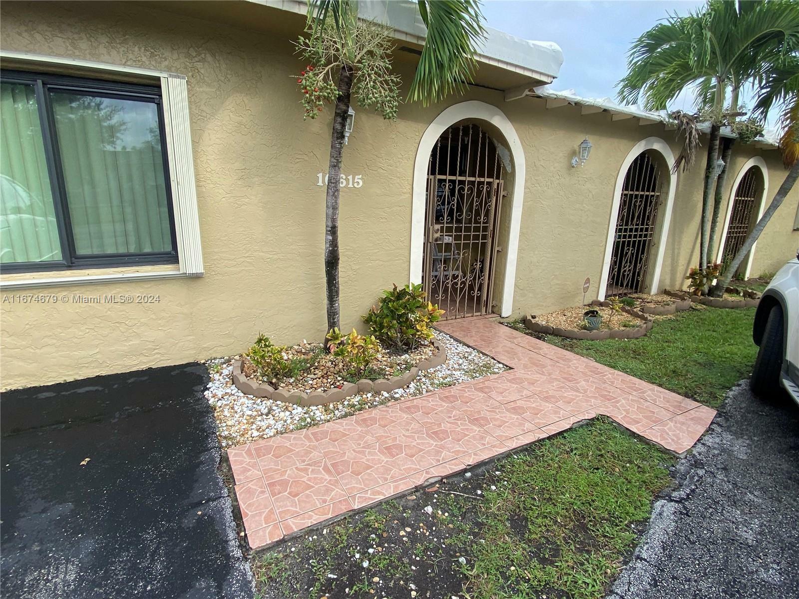 Property Photo:  16615 SW 93rd Ct  FL 33157 