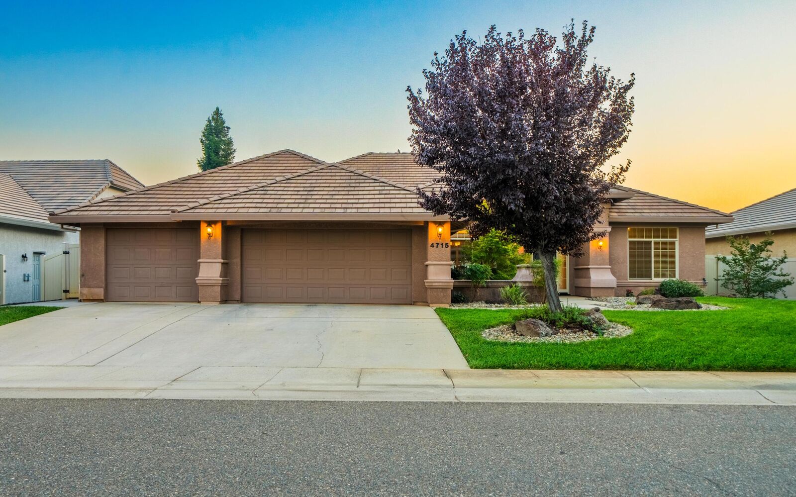 Property Photo:  4715 Brincard Way  CA 96003