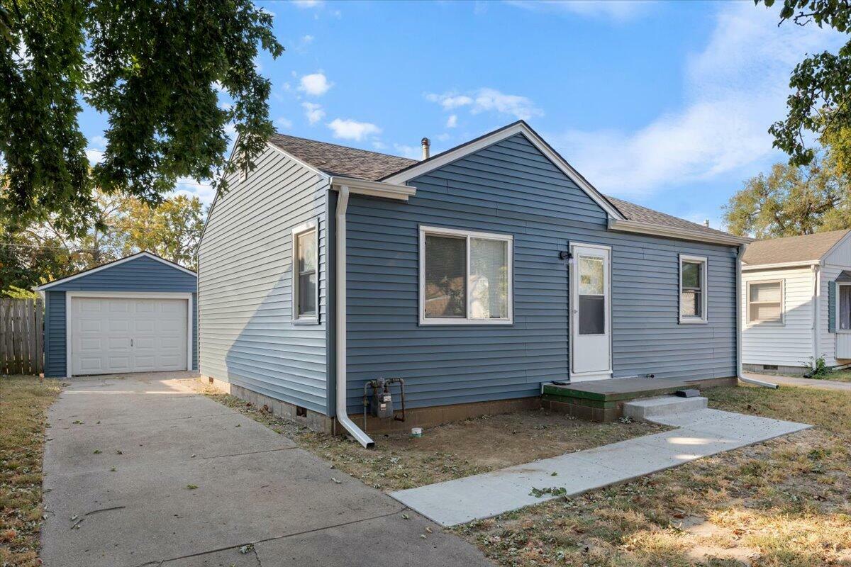 Property Photo:  3545 9th Avenue  Avenue  IA 51501 