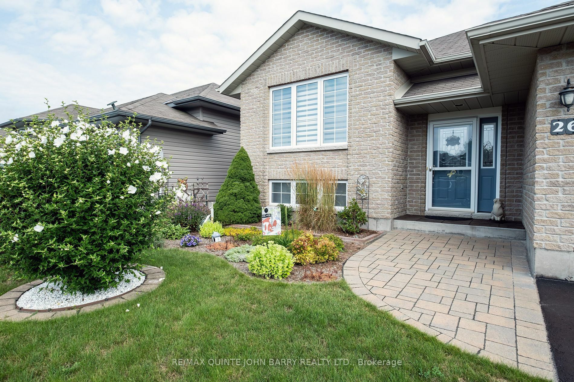 Property Photo:  26 Fox Den Dr  ON K0K 1H0 