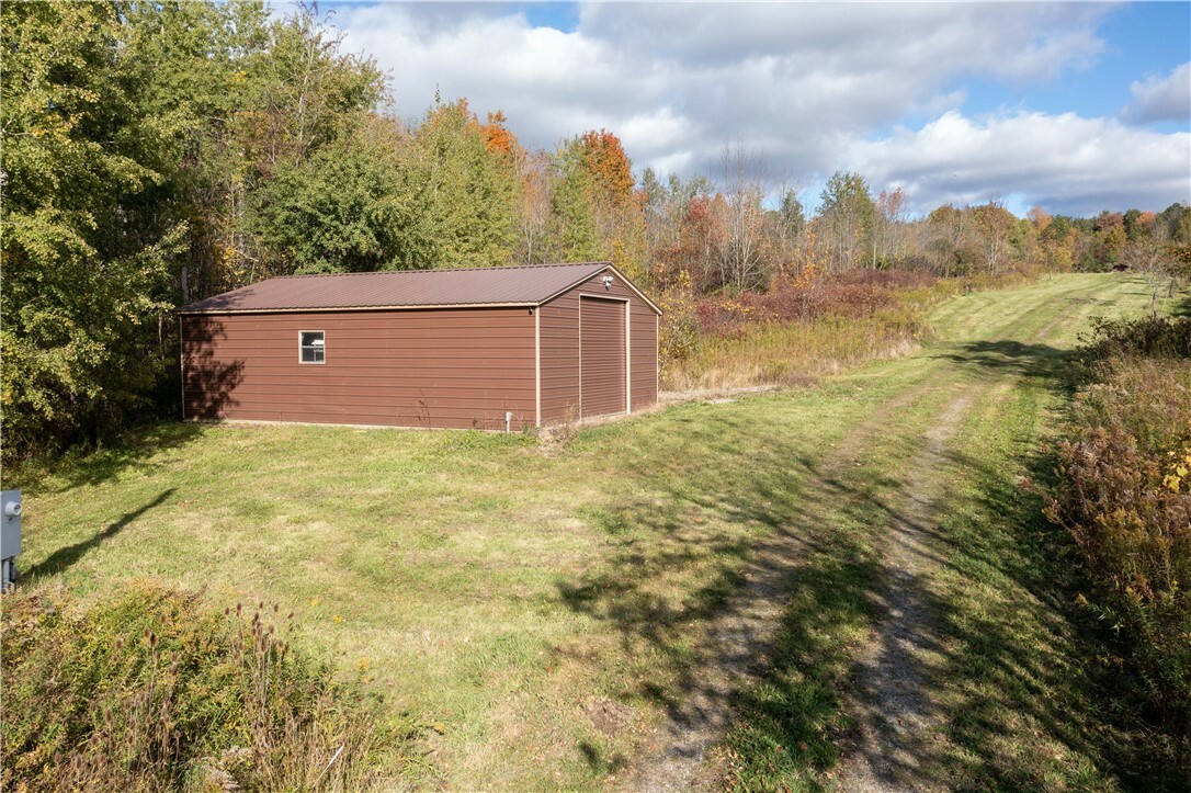 Property Photo:  8617 Carney Hollow Rd  NY 14572 