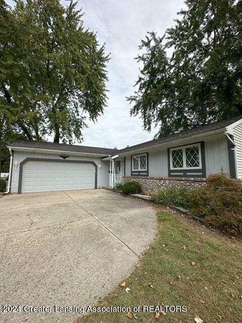 2418 Springdale Drive  Lansing MI 48906 photo