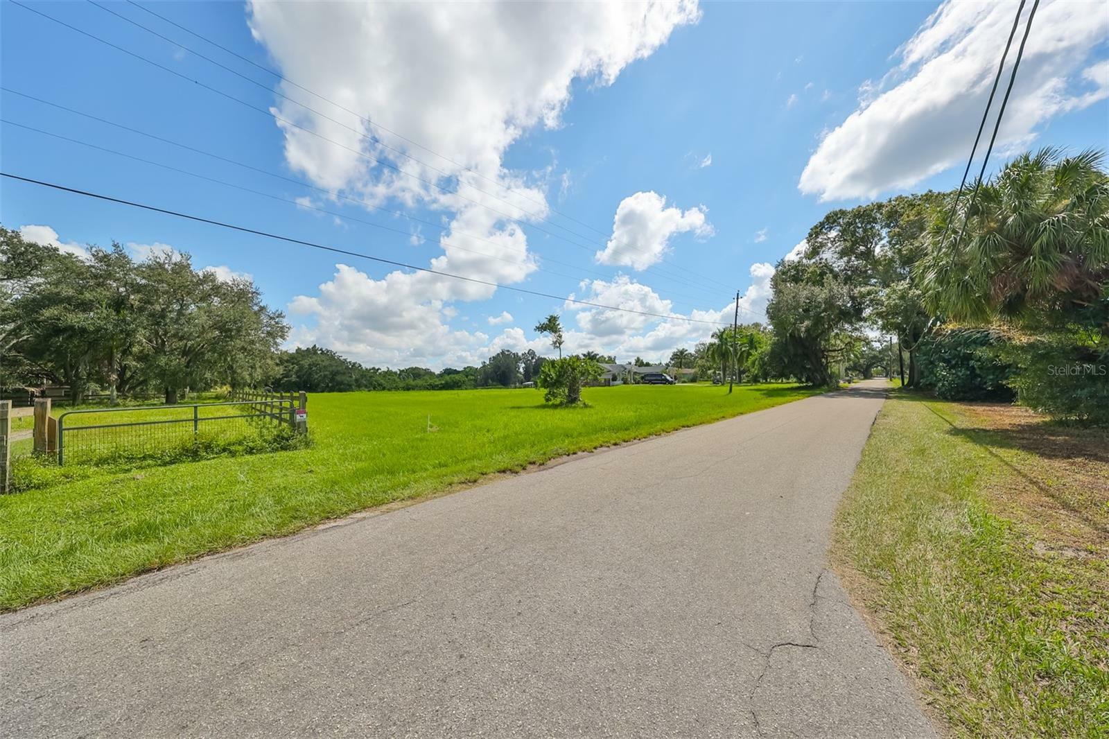 Property Photo:  1480 Center Road  FL 34250 