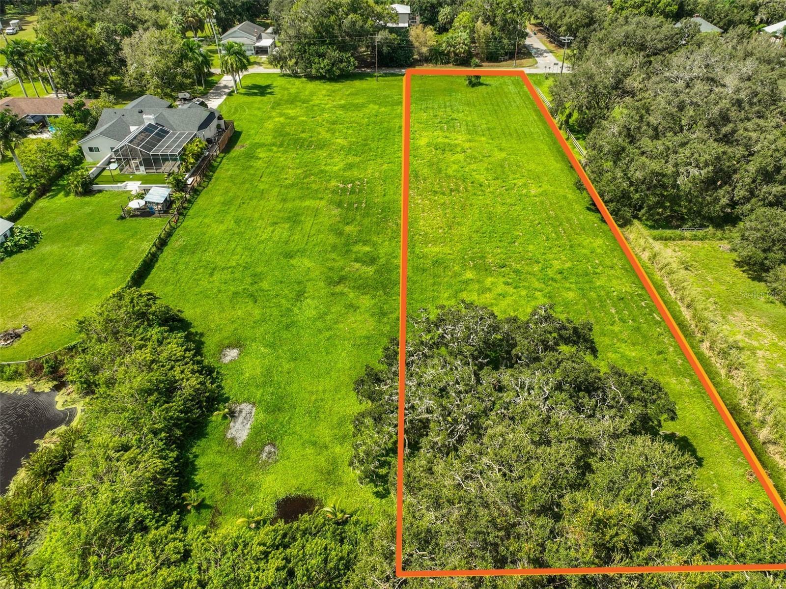 Property Photo:  1480 Center Road  FL 34250 