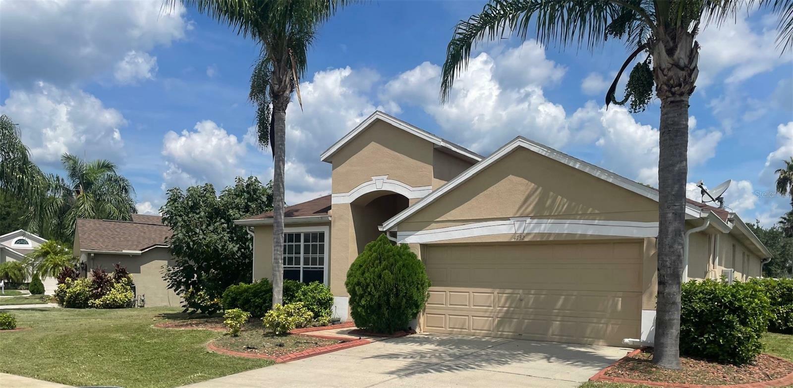 Property Photo:  4732 Mapletree Loop  FL 33544 