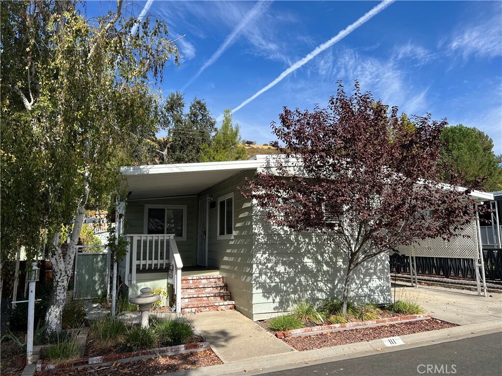 Property Photo:  10025 El Camino Real 111  CA 93422 