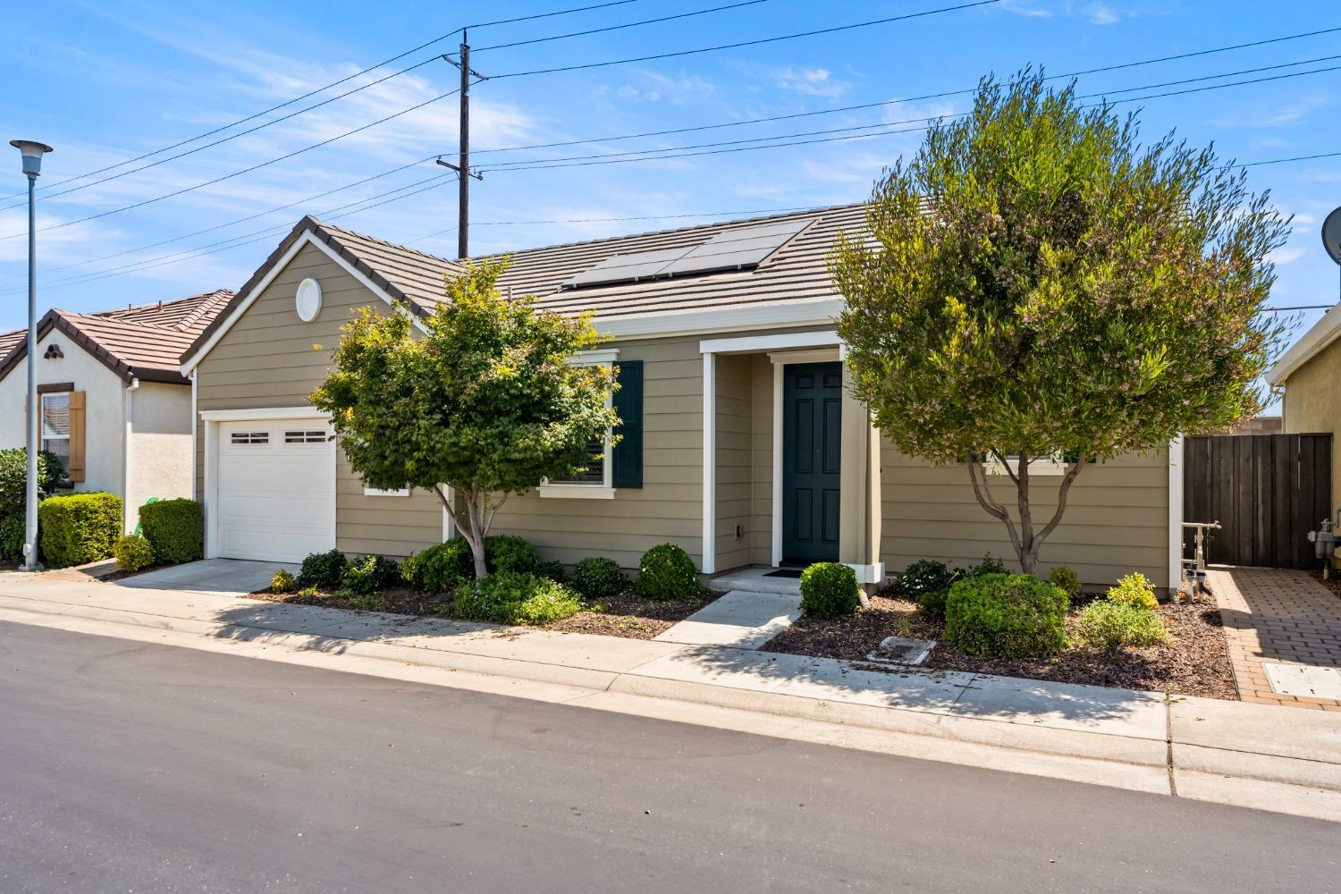 Property Photo:  9709 Dartwell Way  CA 95829 