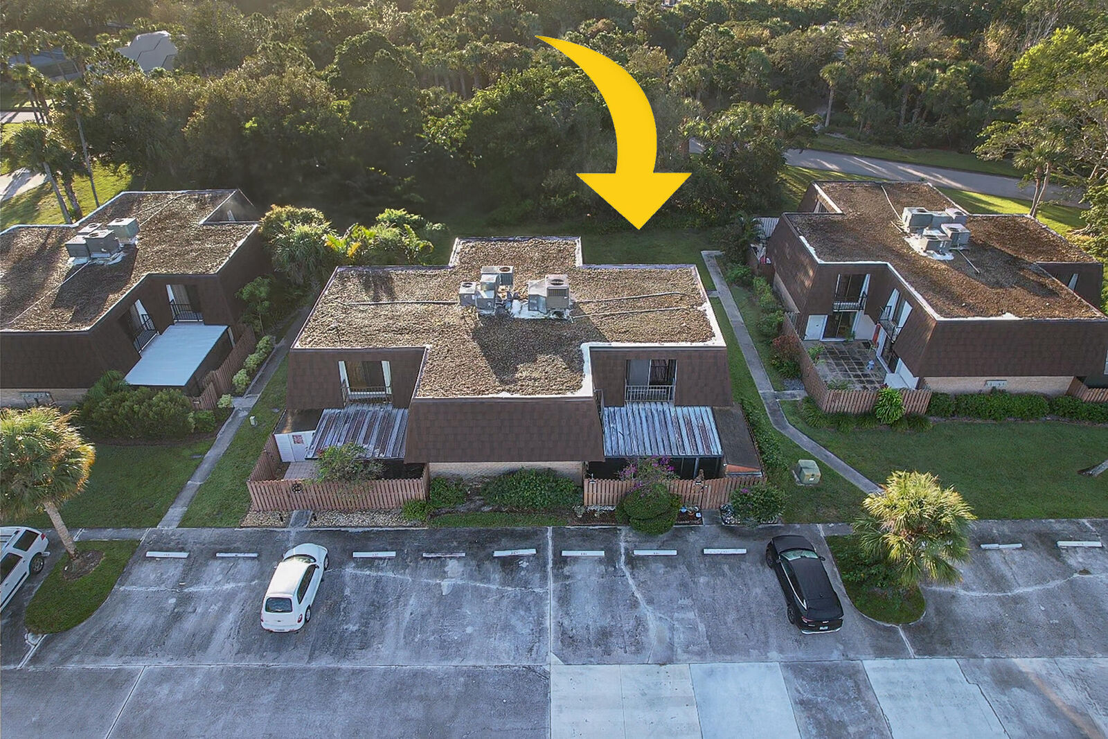 Property Photo:  5913 SE Riverboat Drive  FL 34997 