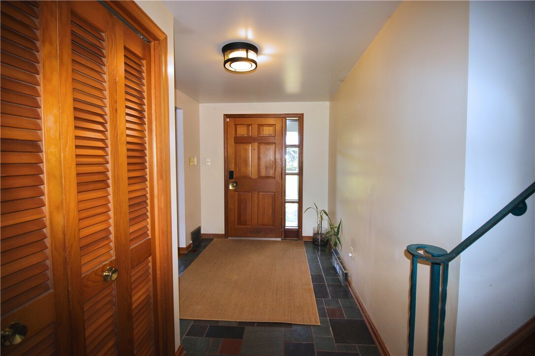 Property Photo:  76 Broad St  PA 15345 