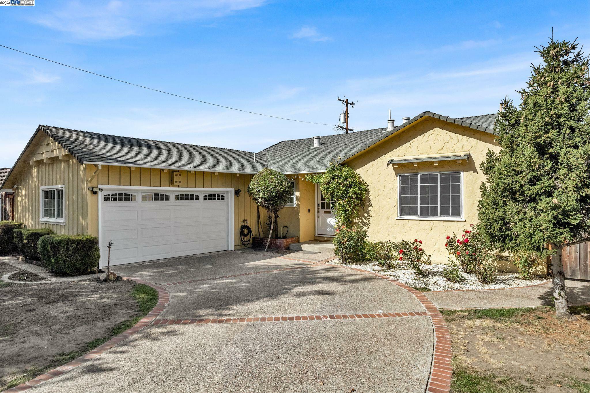 Property Photo:  951 E Homestead Rd  CA 94087 