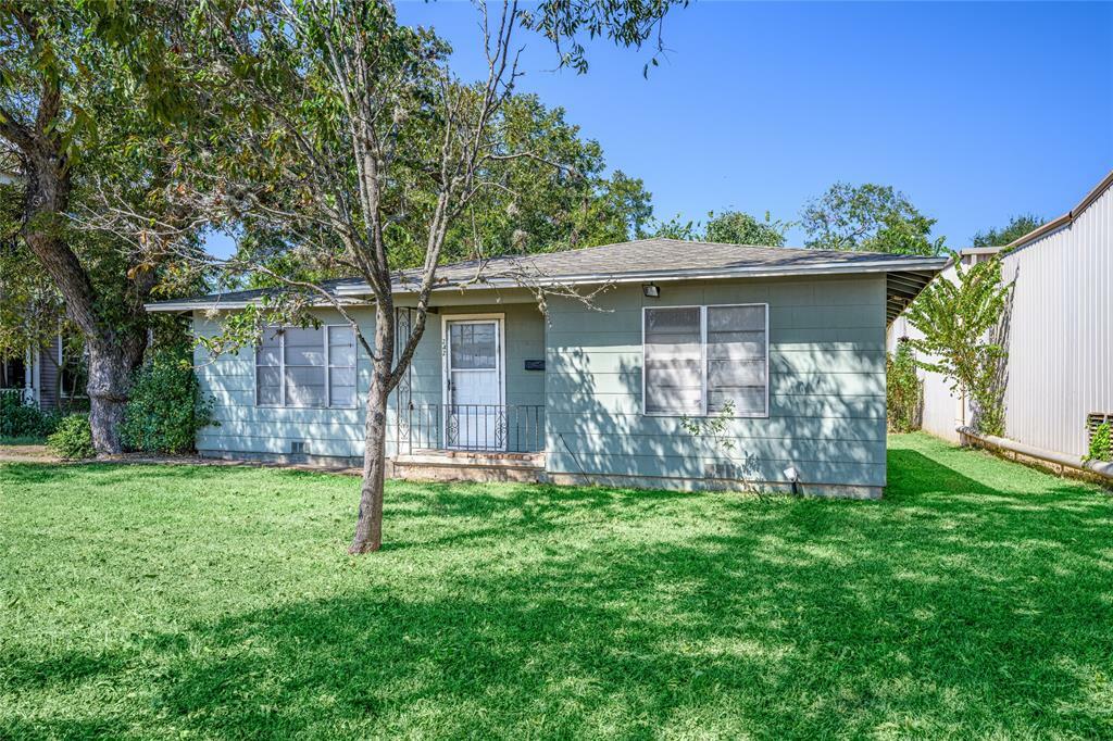 Property Photo:  242 W Fannin  TX 78945 