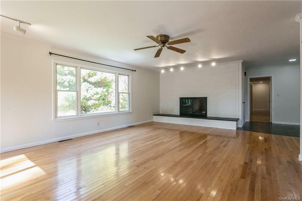 Property Photo:  44 Ashland Avenue  NY 10570 