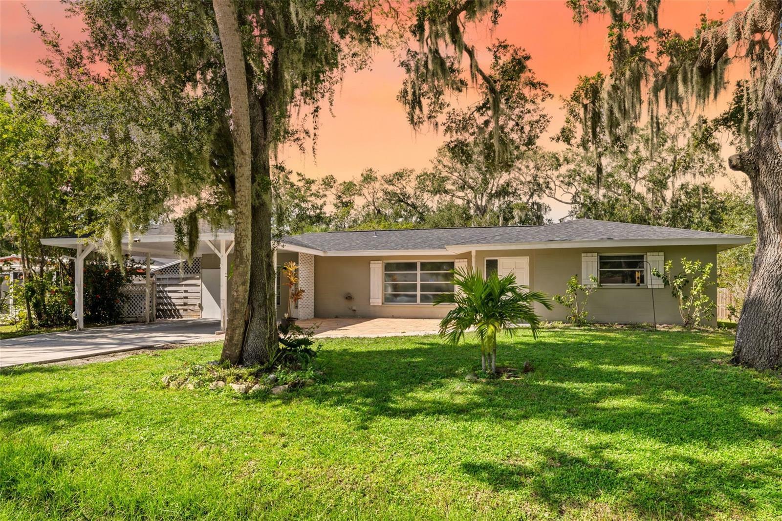 5413 Capitan Avenue  Sarasota FL 34235 photo