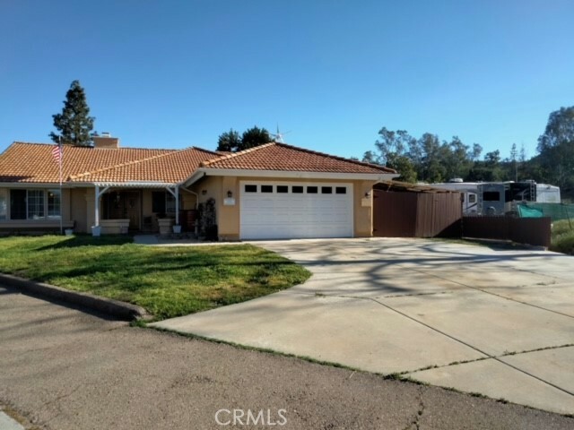 12714 Los Coches Court  Lakeside CA 92040 photo