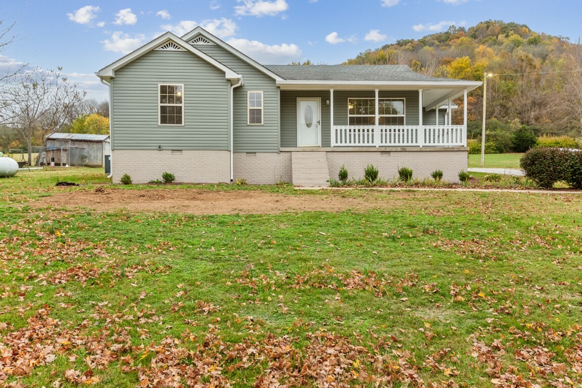 Property Photo:  6775 Hartsville Rd  TN 37057 