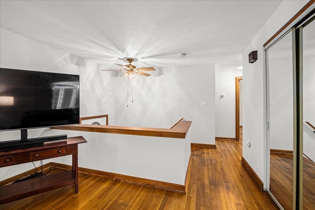 Property Photo:  5 Garfield Ave  MA 01545 