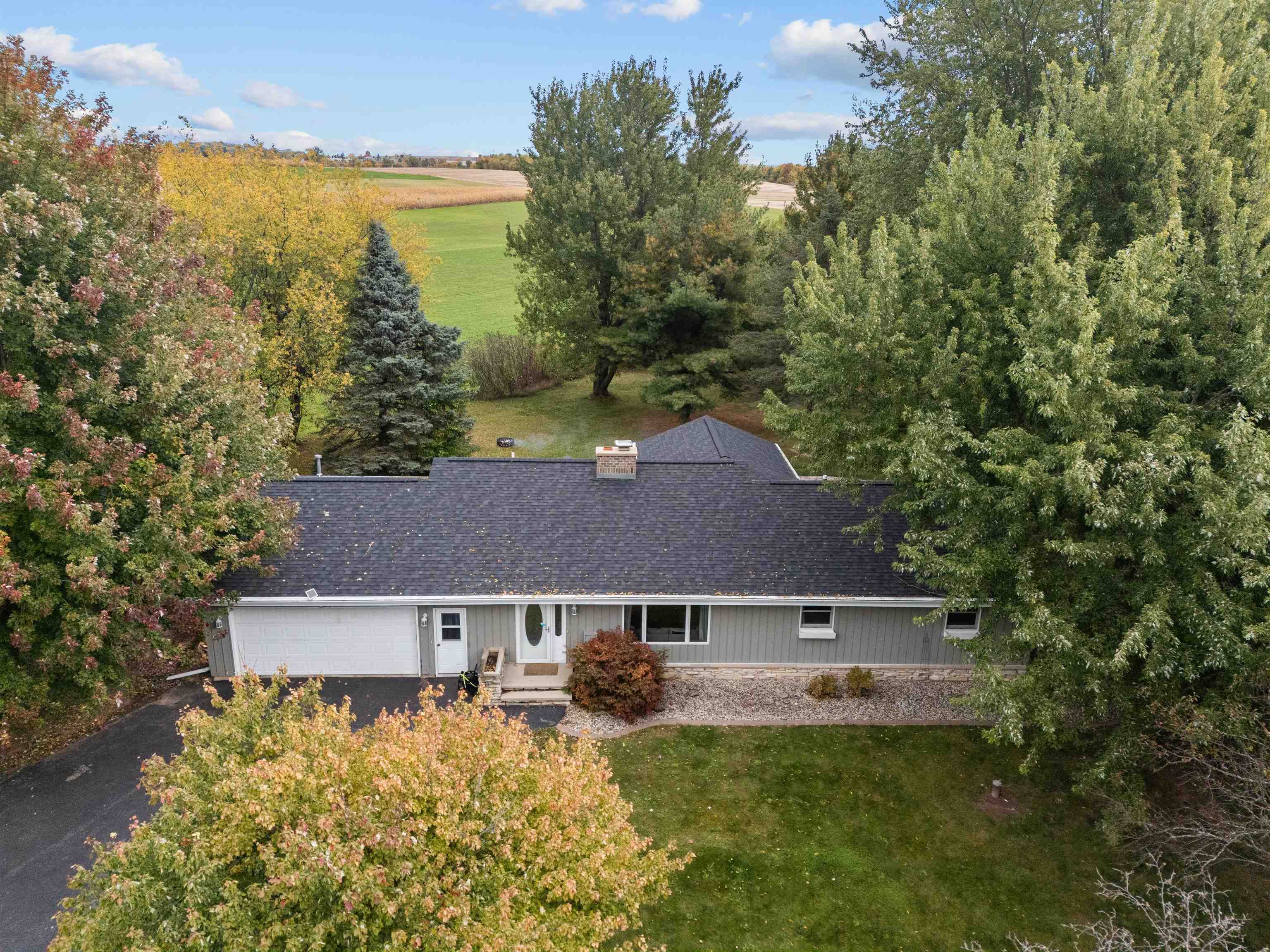 Property Photo:  N2172 Manley Road  WI 54944 