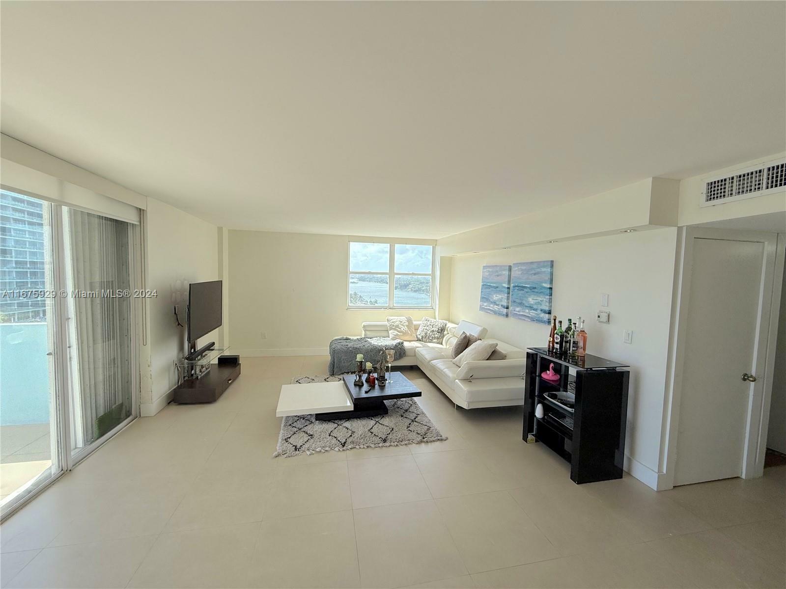 Property Photo:  5838 Collins Ave 8C  FL 33140 