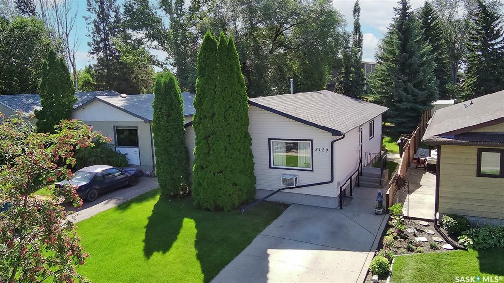 Photo de la propriété:  3129 Milton Street  SK S7L 4L4 