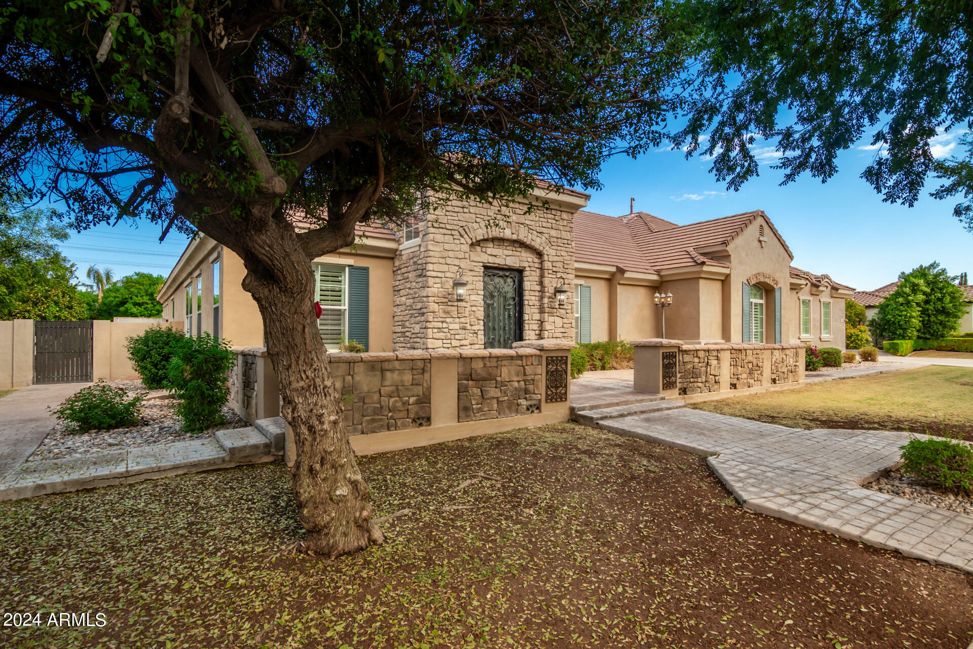 Property Photo:  3140 E Page Avenue  AZ 85234 