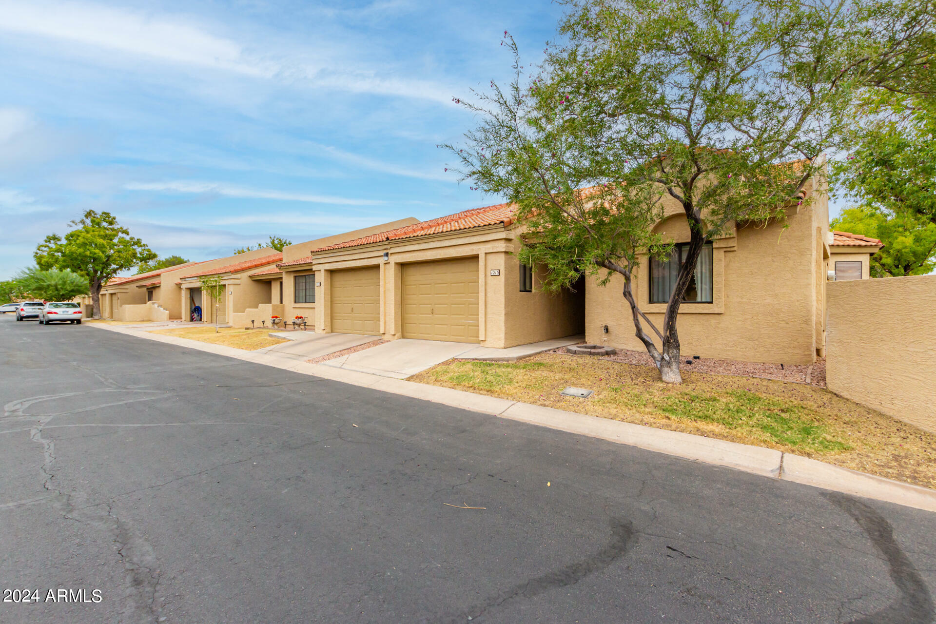 Property Photo:  1021 S Greenfield Road 1213  AZ 85206 