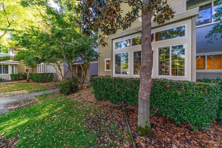 House for sale in Napa 111 Valley Club Circle, Napa, CA 94558