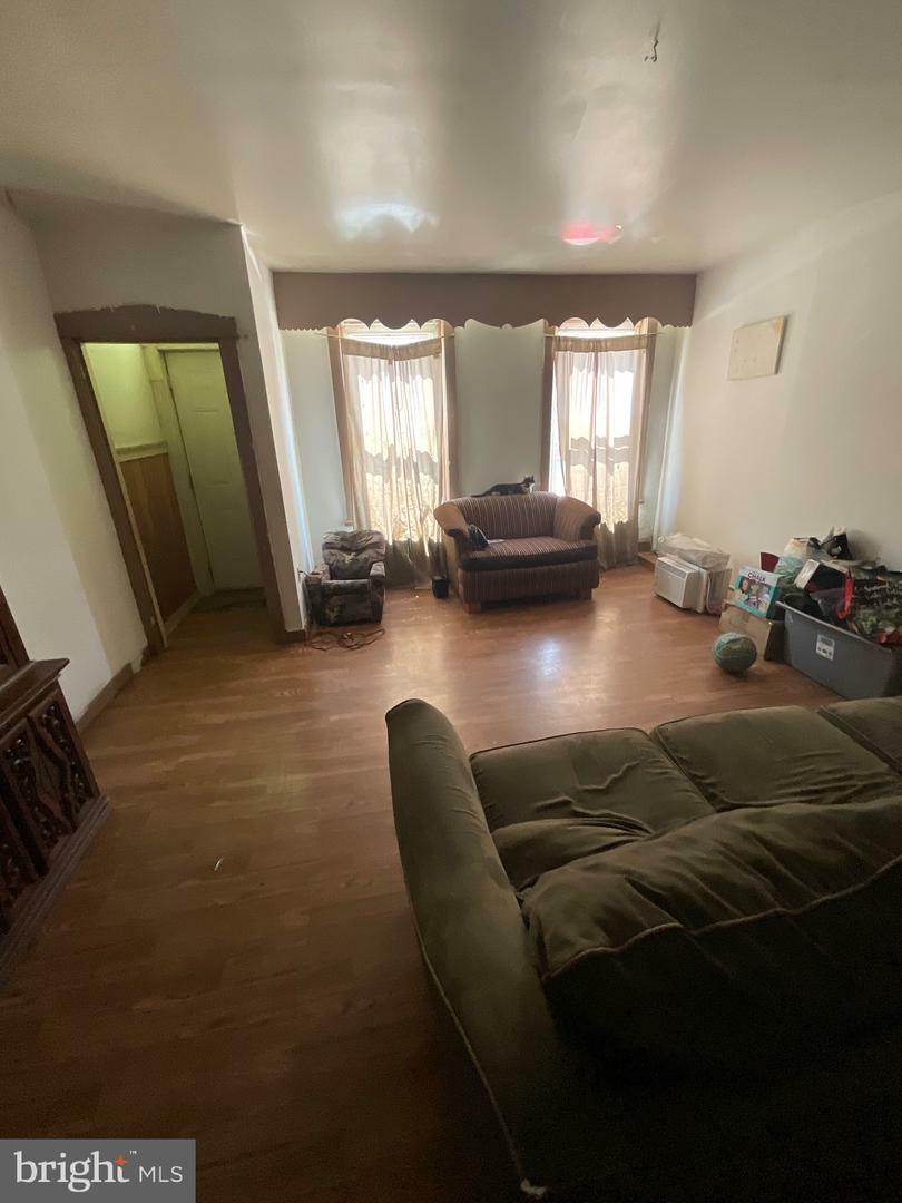 Property Photo:  1215 Liberty Street  NJ 08104 