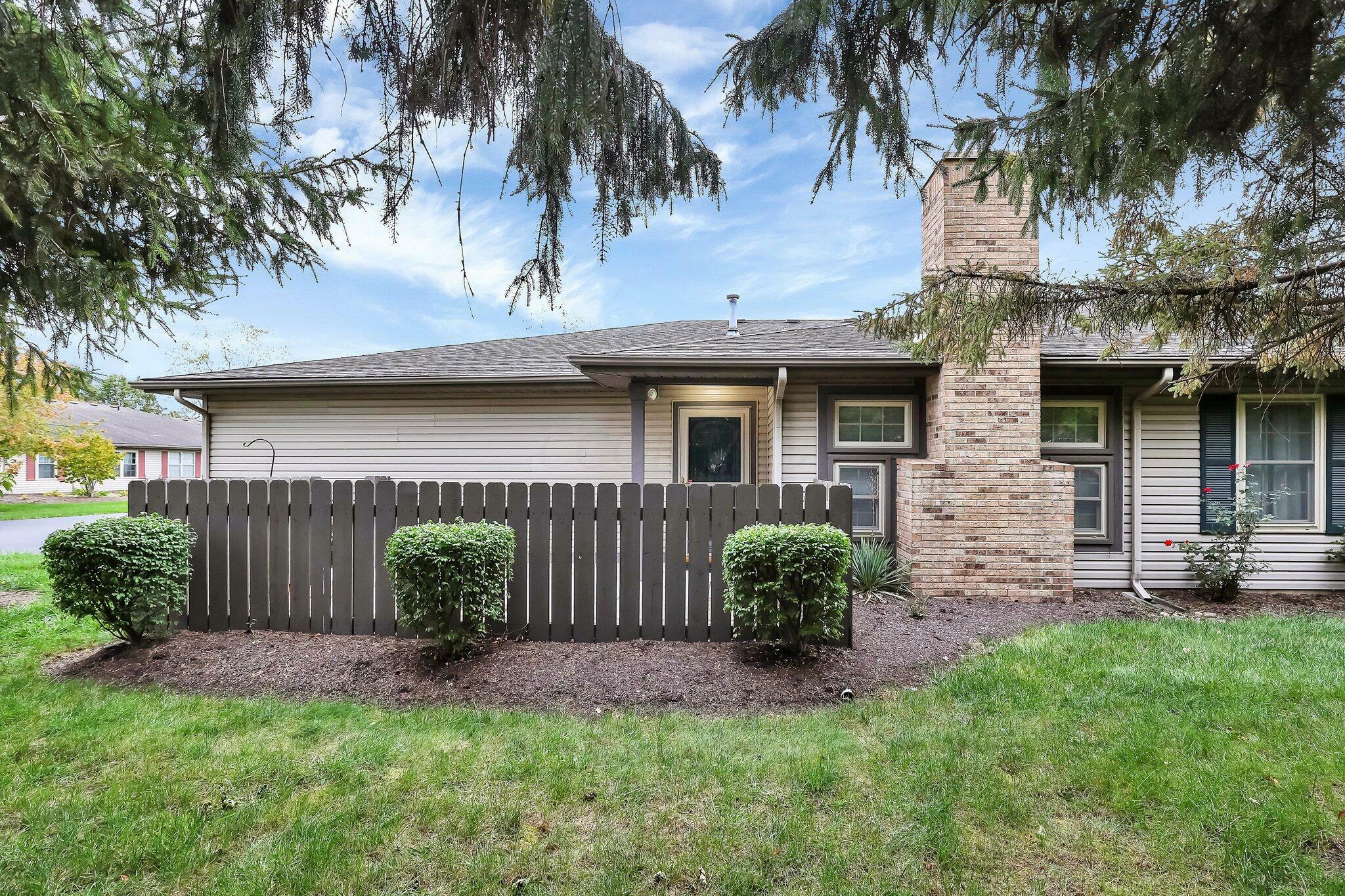 Property Photo:  2626 Rolling Oaks Boulevard  OH 43026 