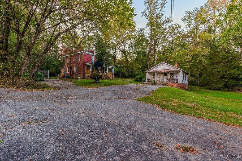 Property Photo:  1006 N Main Street  VA 23901 