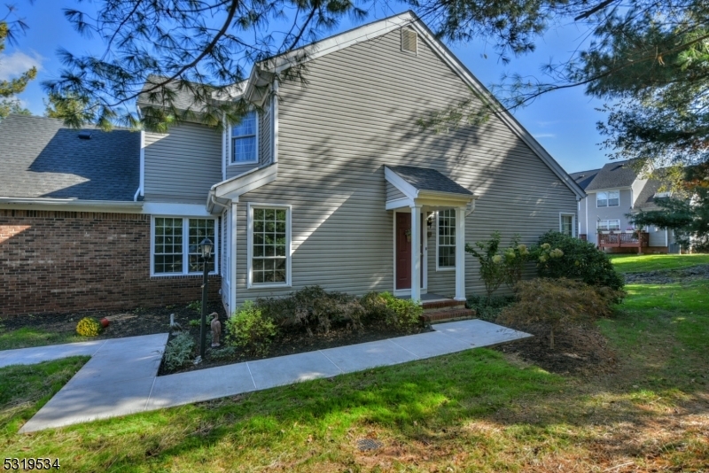 Property Photo:  44 Myrtle Ct  NJ 08889 