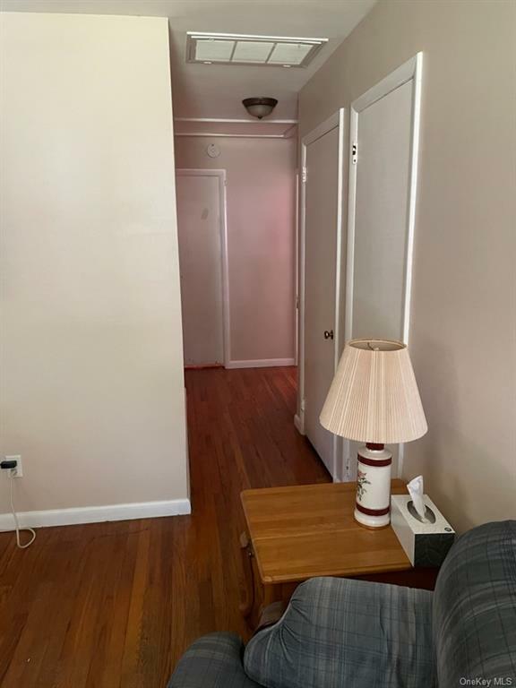 Property Photo:  109 Hickory Avenue  NY 12553 