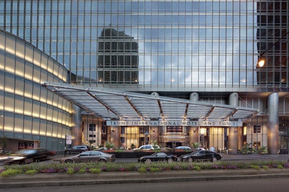 Property Photo: 401 N Wabash Avenue 34A IL 60611