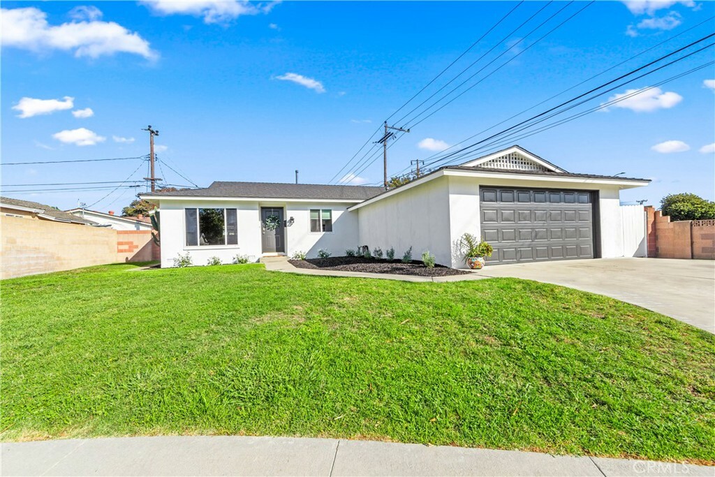 Property Photo:  15472 Stanford Lane  CA 92647 